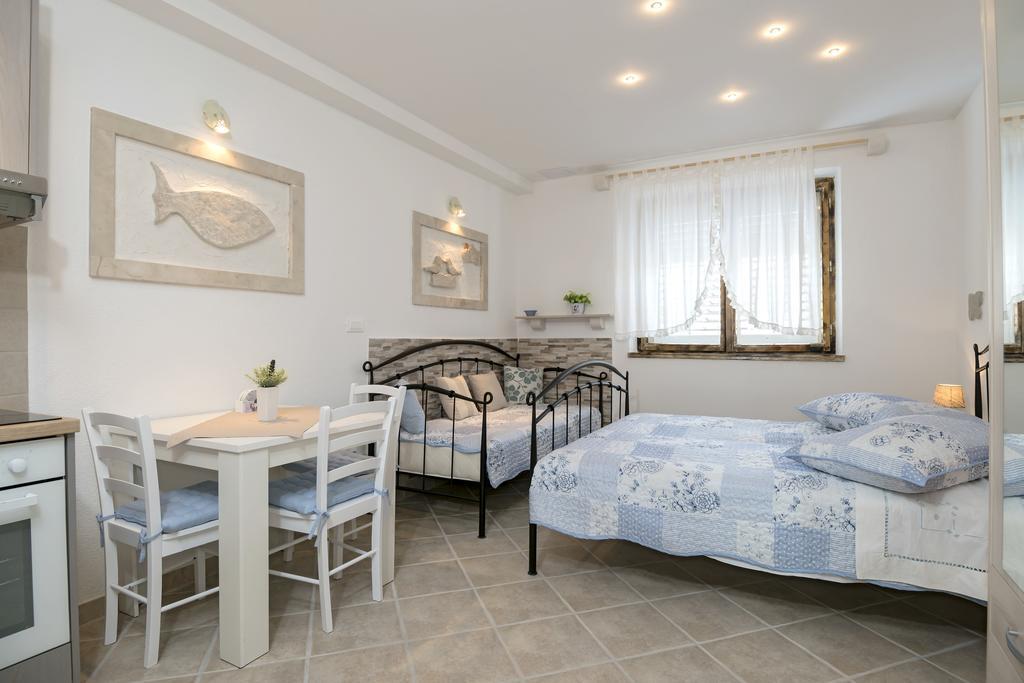 Apartments Krvavica Kültér fotó